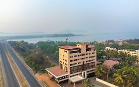 Sterling Karwar